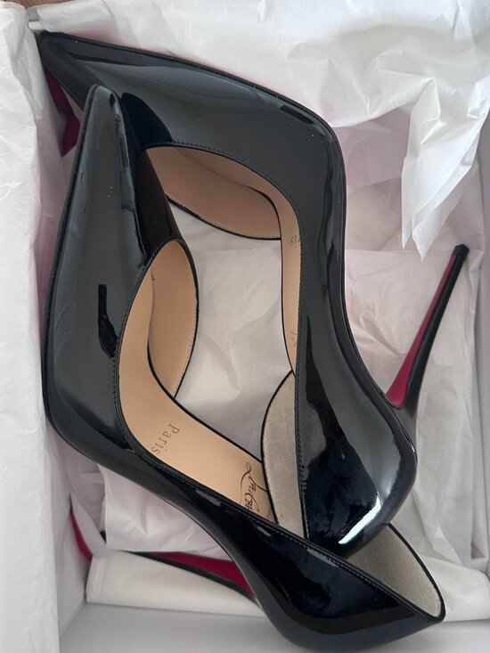 Christian Louboutin Iriza Patent Pumps – Size 39 - Picture 2 of 6